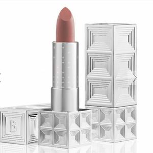 BELLE EN ARGENT
Auteur Matte Lip Color in 3 Plays